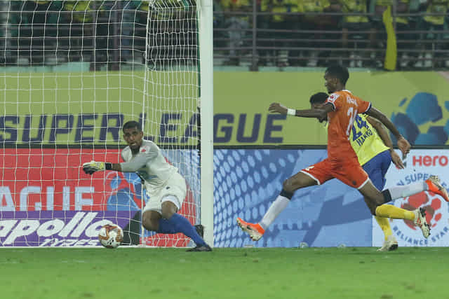 ISL 2019-20 Highlights: 10-man Goa snatch point against Kerala Blasters