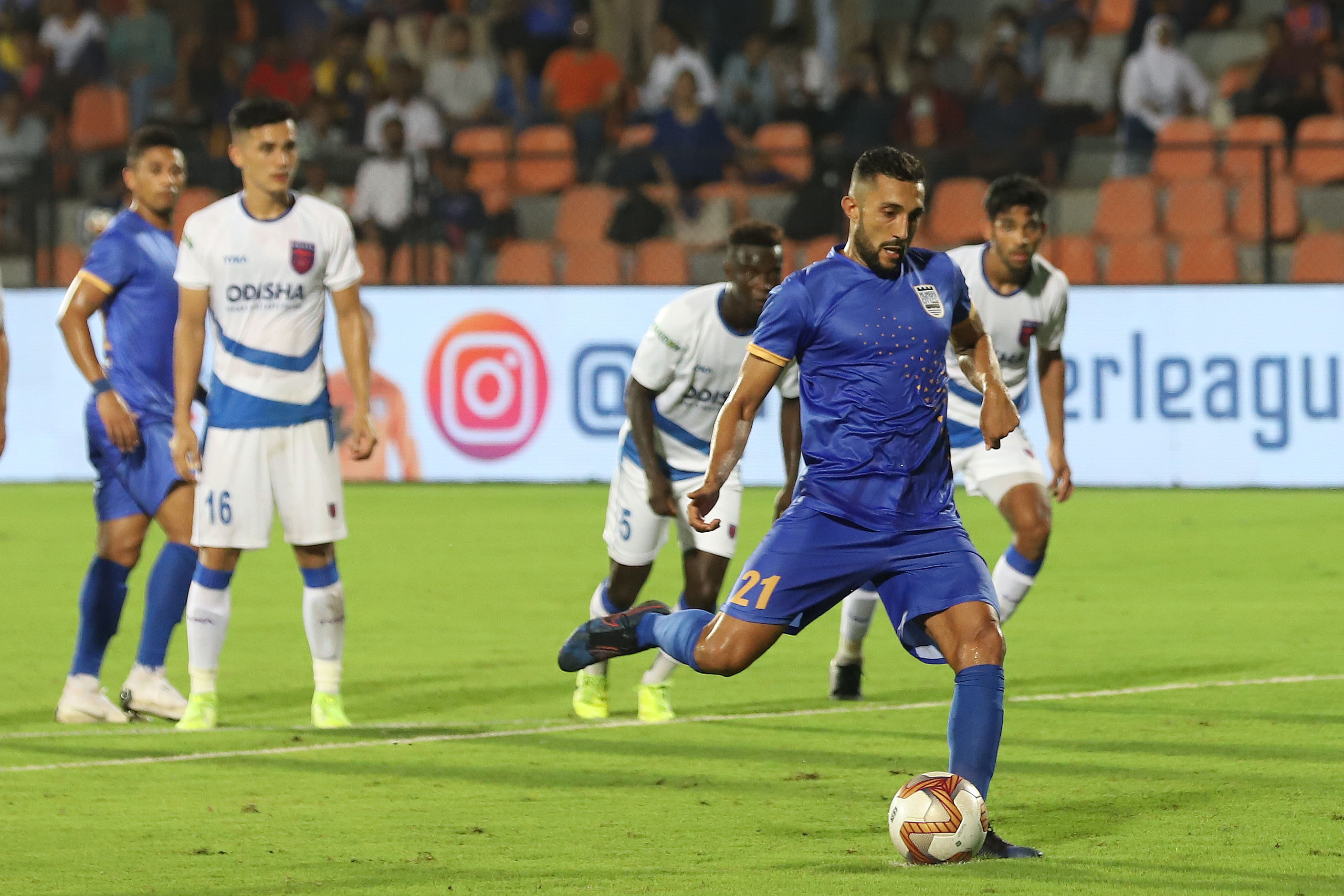 Exclusive: Mumbai City could part ways with Mohamed Larbi