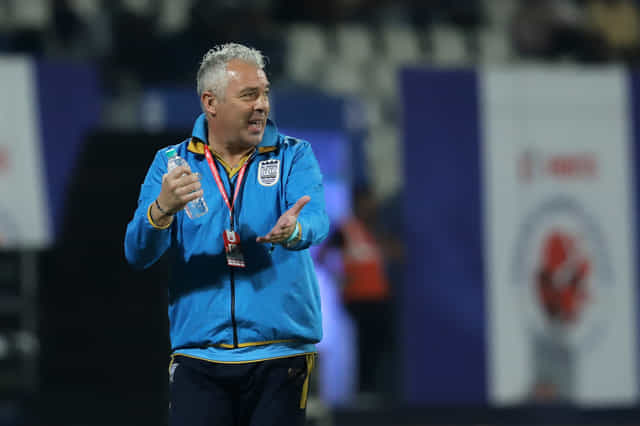 Mumbai City part ways with Head Coach Jorge Costa
