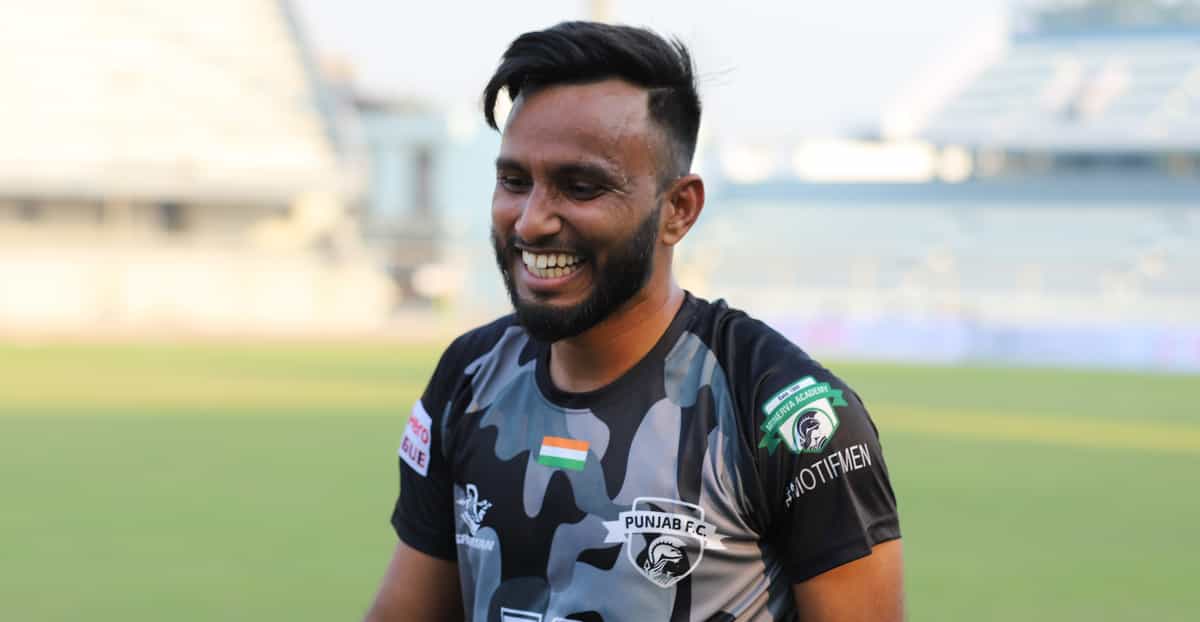 Mohammedan SC sign versatile midfielder Moinuddin Khan