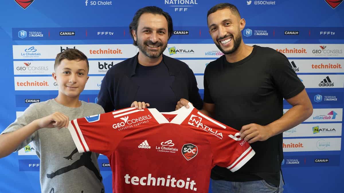 Former Mumbai City FC midfielder Mohamed Larbi signs for French third division club