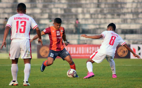 RoundGlass Punjab FC edge past Aizawl FC in Kalyani