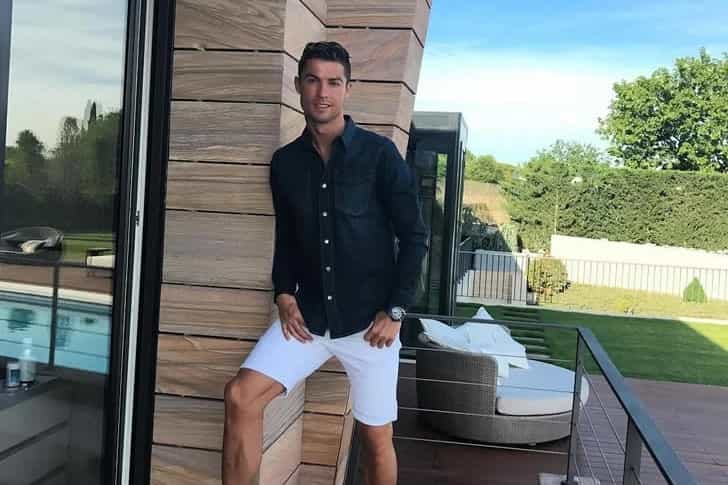 Top 10 most expensive houses owned by football players