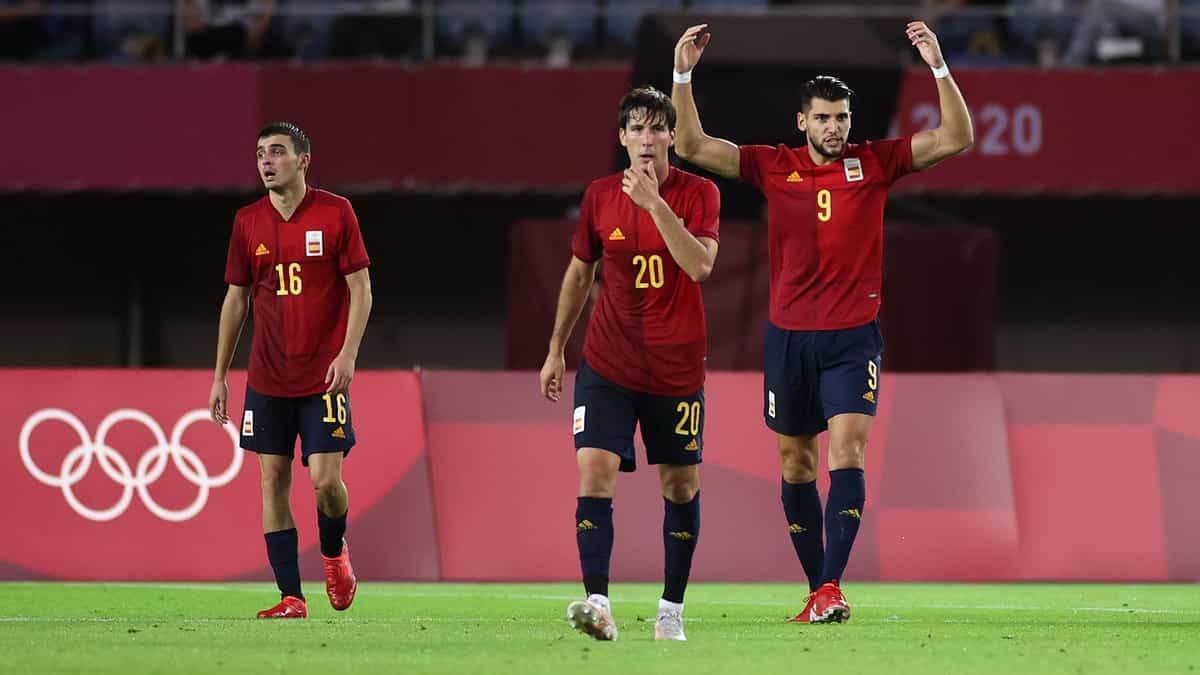 Football at Tokyo Olympics: Japan, Mexico, Spain & Brazil through to semis