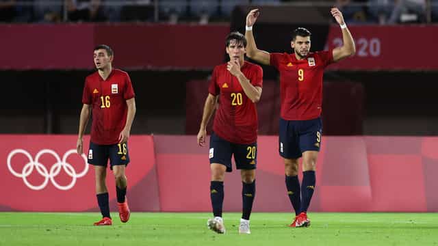 Football at Tokyo Olympics: Japan, Mexico, Spain & Brazil through to semis