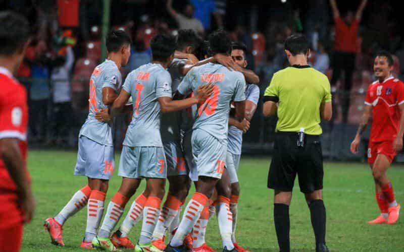 Sunil Chhetri's goal keeps India alive in SAFF Championship