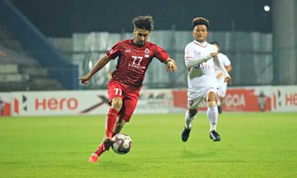 Churchill Brothers edge past Aizawl FC in three-goal thriller