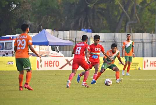 Sreenidi Deccan edge past 10-man Sudeva Delhi courtesy Castaneda goal