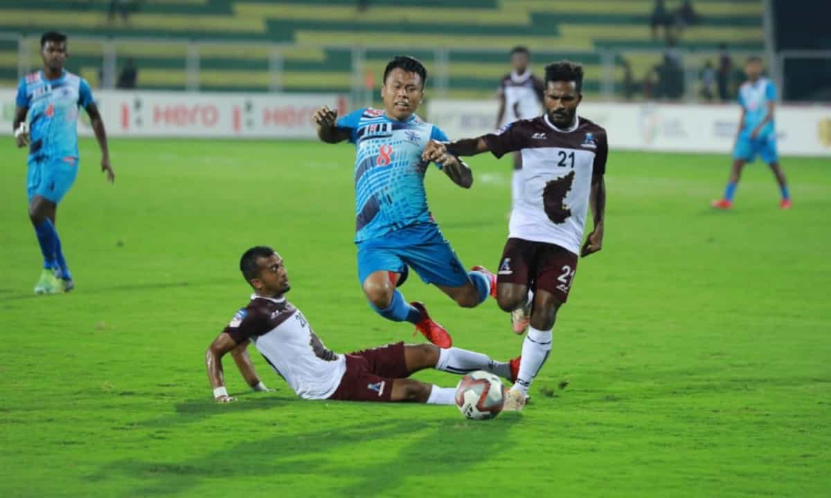 Karnataka stun Services, Manipur beat Gujarat in Santosh Trophy