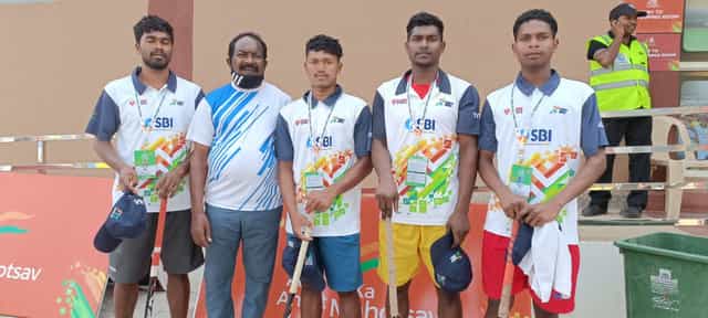 Jharkhand hockey players beat poverty to compete in the semis of KIYG