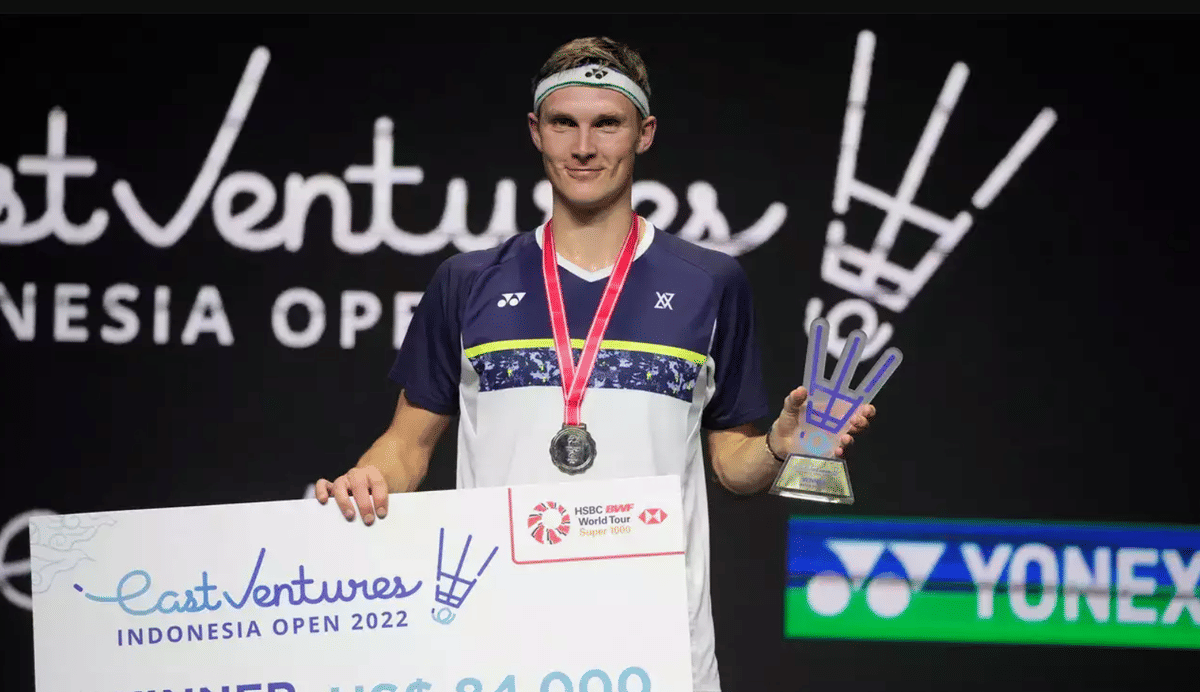 Viktor Axelsen defeats Kento Momota to win the Malaysia Open title