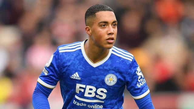 Five midfielders Manchester United should consider after Eriksen’s injury on January 2023 deadline day
