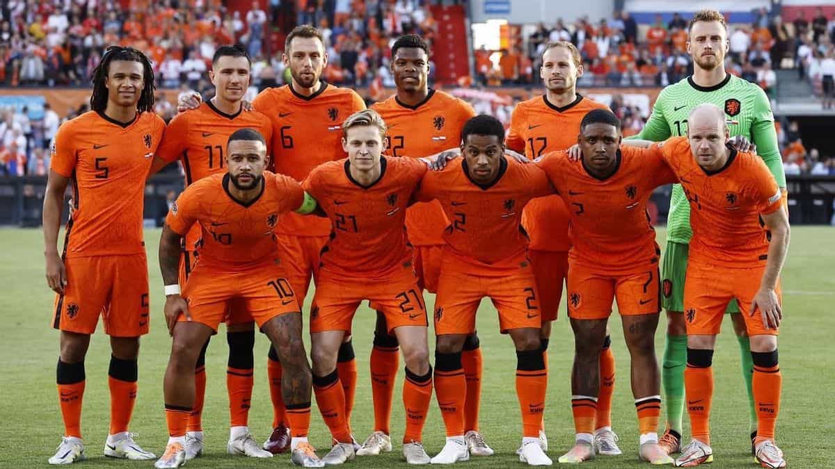 Netherlands announce squad for November  European Championship qualifiers