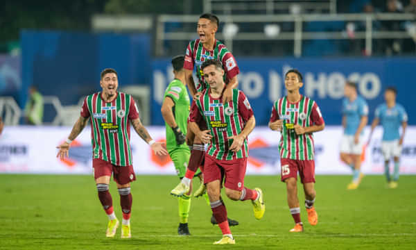 10-man ATK Mohun Bagan hold Mumbai City in thriller
