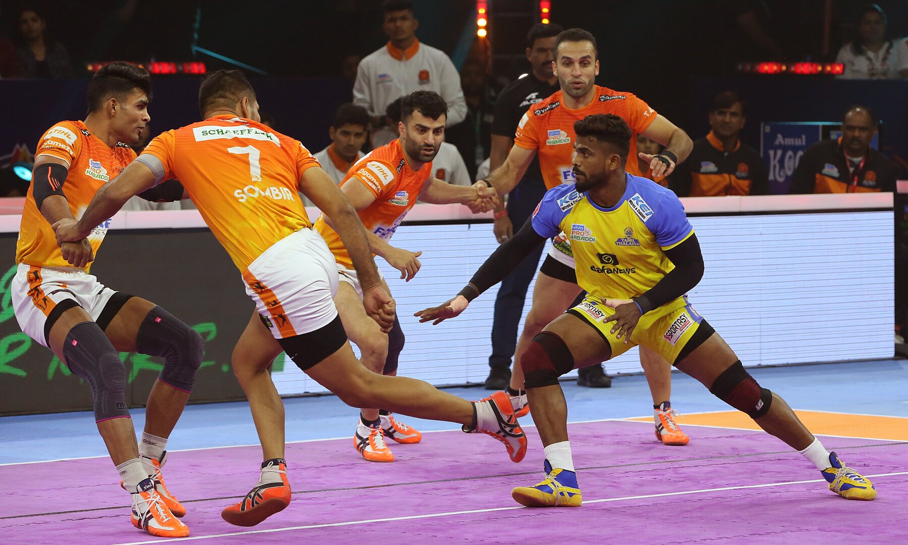 PKL 9 playoffs Puneri Paltan to meet Tamil Thalaivas in second semifinal