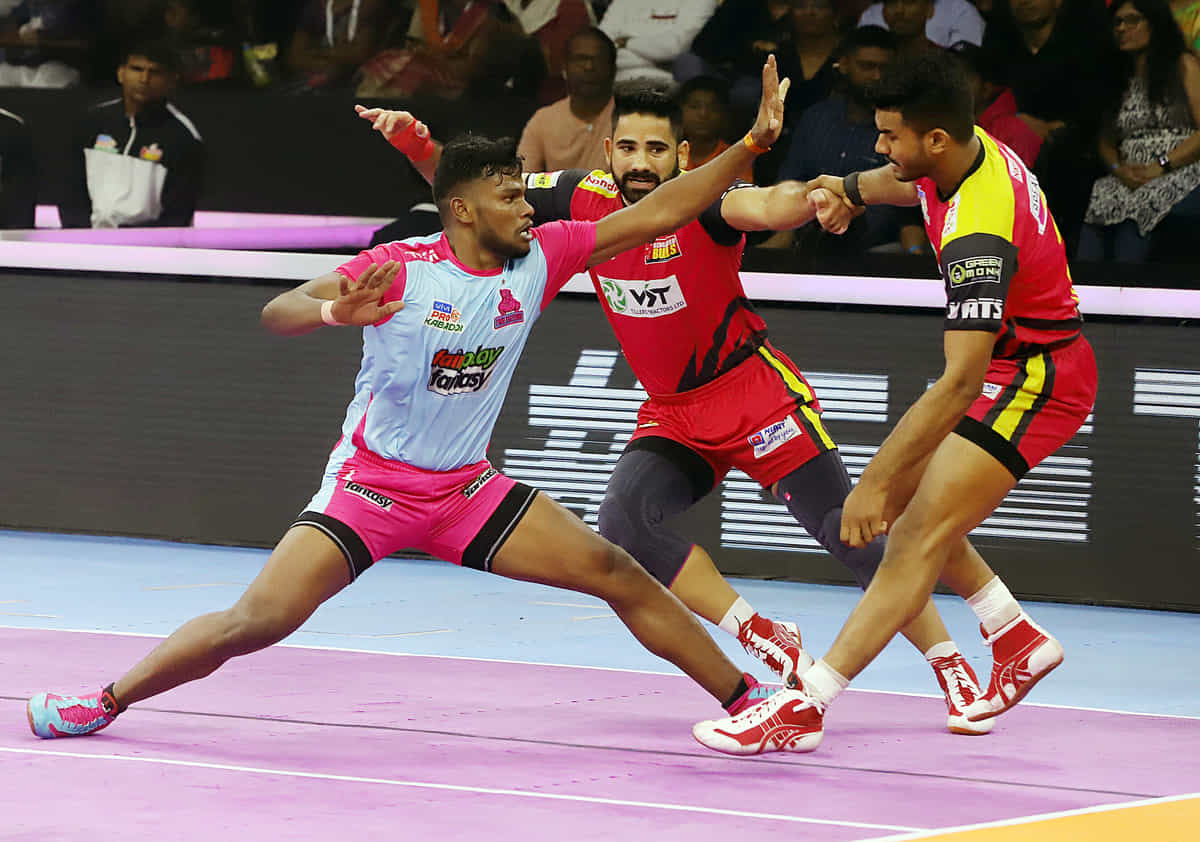 Jaipur Pink Panthers becomes first finalist of PKL 9 by trashing Bengaluru Bulls