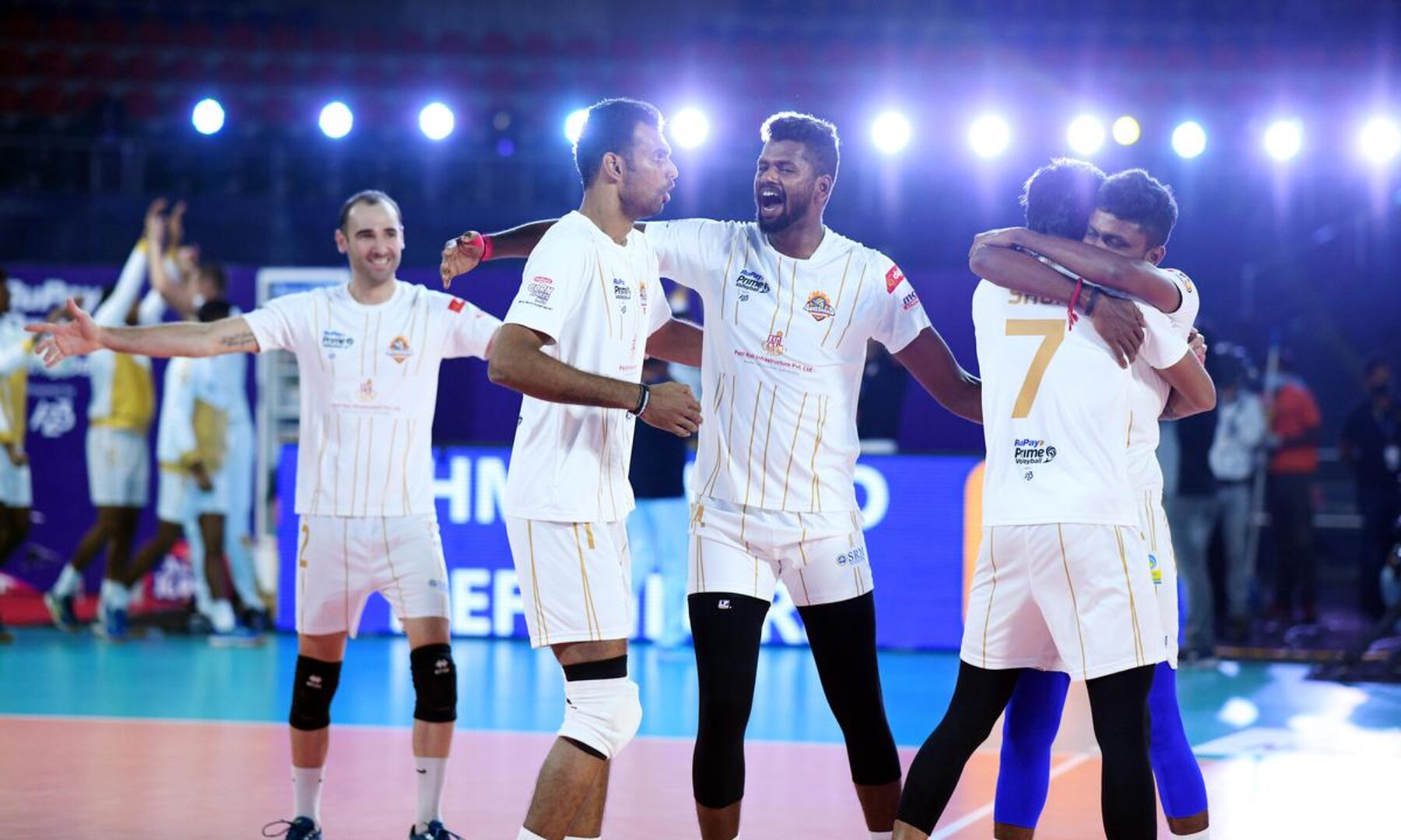 Ahmedabad Defenders vs Hyderabad Black Hawks Prime Volleyball League