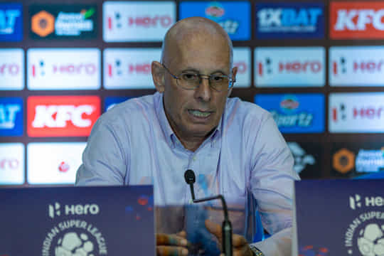 Stephen Constantine: CFC took free-kick without the whistle & scored