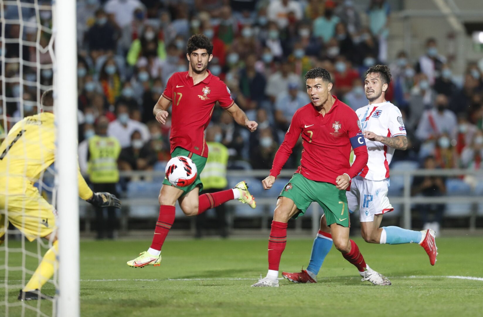 Luxembourg vs Portugal: Predicted lineup, injury news, telecast
