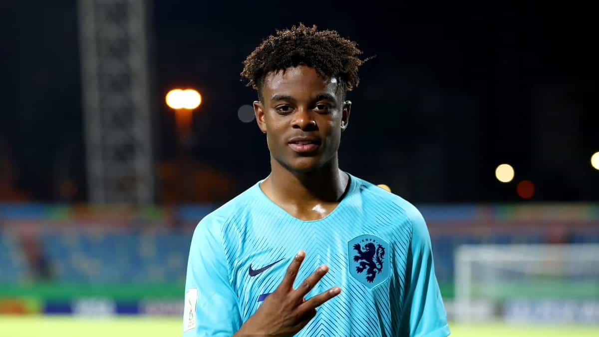 Who is Sontje Hansen - Ajax rising youngster?