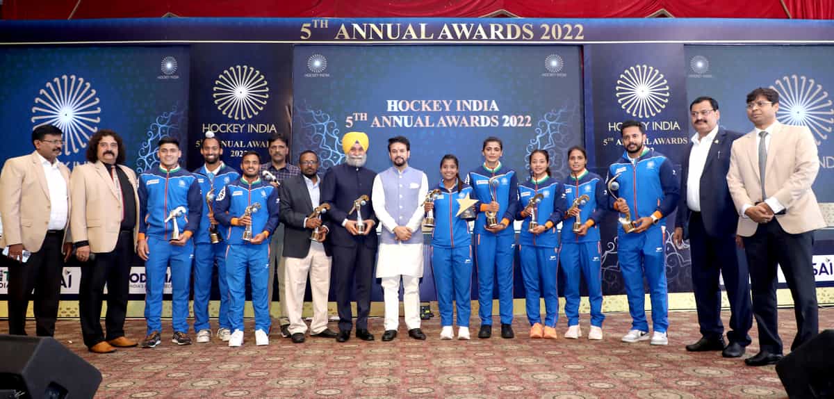 Hockey India crowns Savita and Hardik Singh as Player of the Year 2022 at 5th Annual Awards ceremony