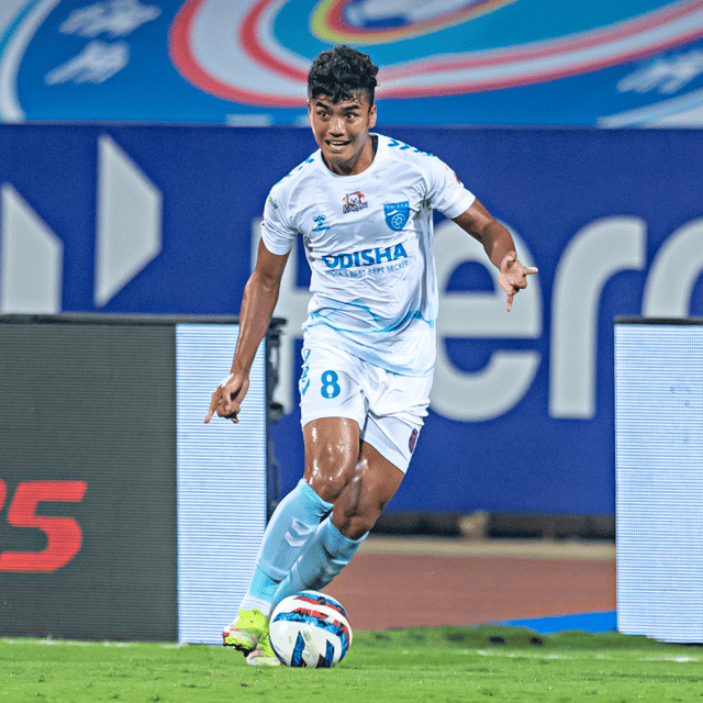Paul Ramfangzauva signs two-year contract extension with Odisha FC