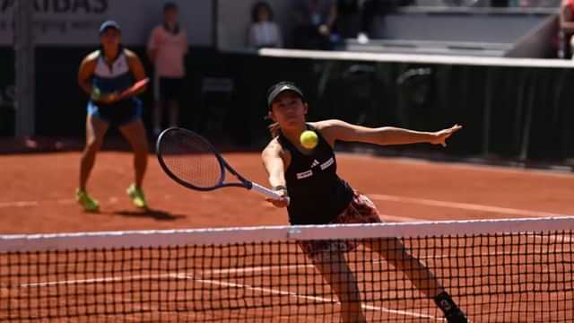 French Open 2023: Doubles pair disqualified after 'accidentally' hitting ball girl in the head