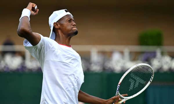 Chris Eubanks becomes oldest debutant to reach men's singles quarter-finals at Wimbledon