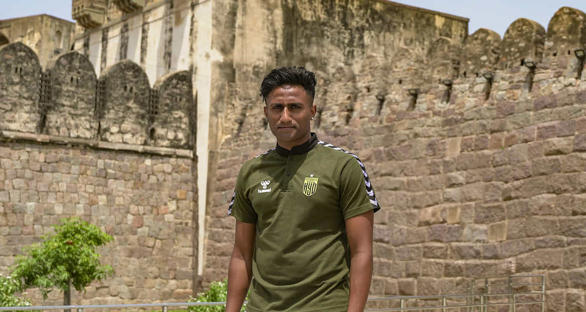 Hyderabad FC sign Vignesh Dakshinamurthy