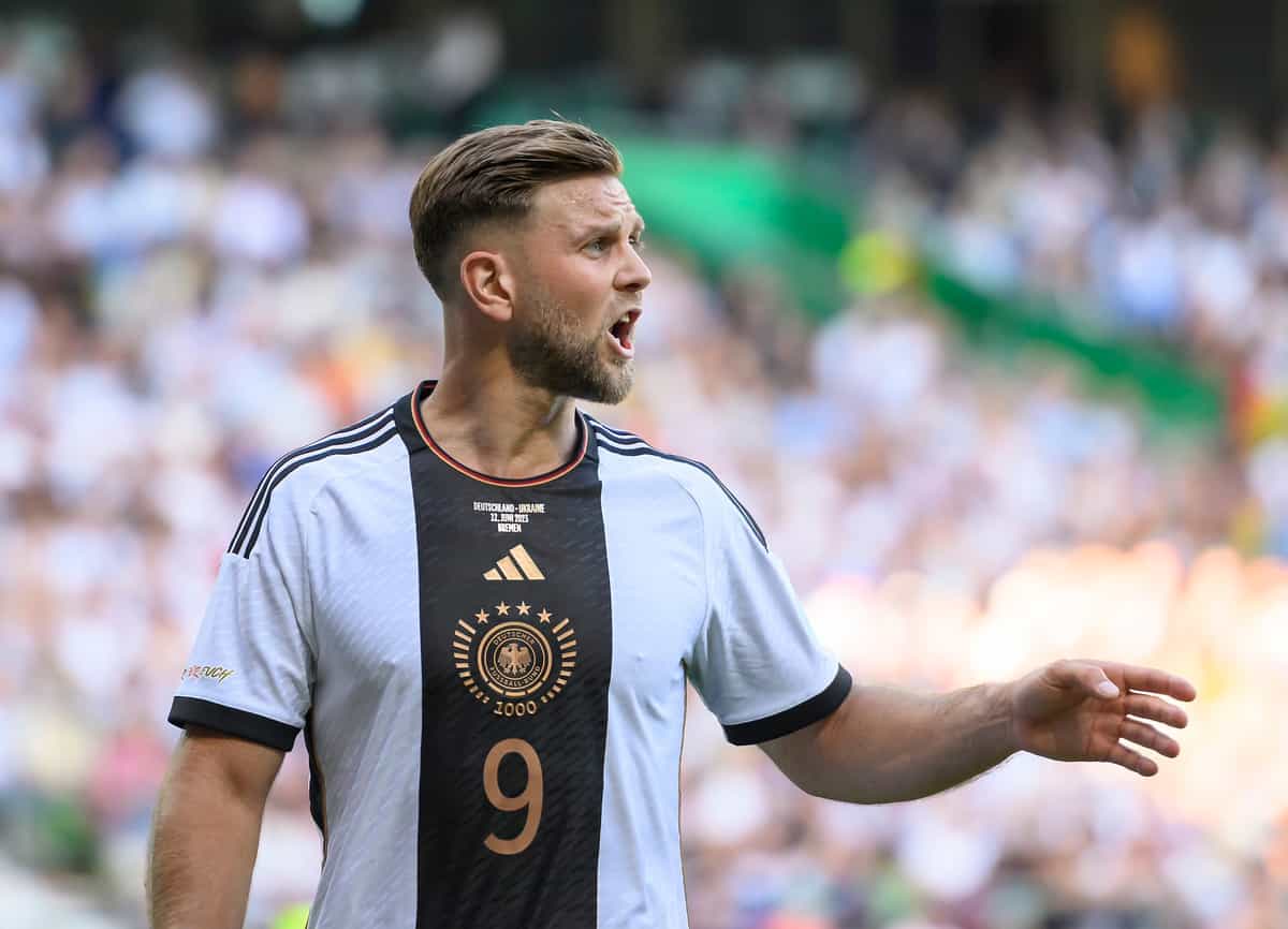 Borussia Dortmund set to sign Niclas Füllkrug from Werder Bremen