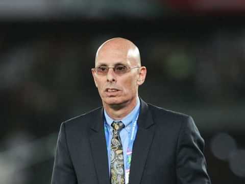 Stephen Constantine takes charge of Pakistan football team