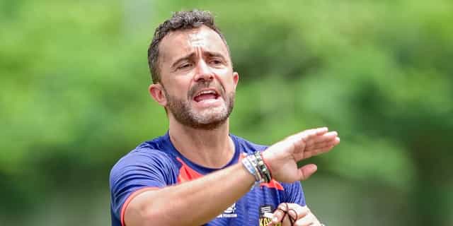 We are planning to create an academy in Varanasi: Carlos Santamarina