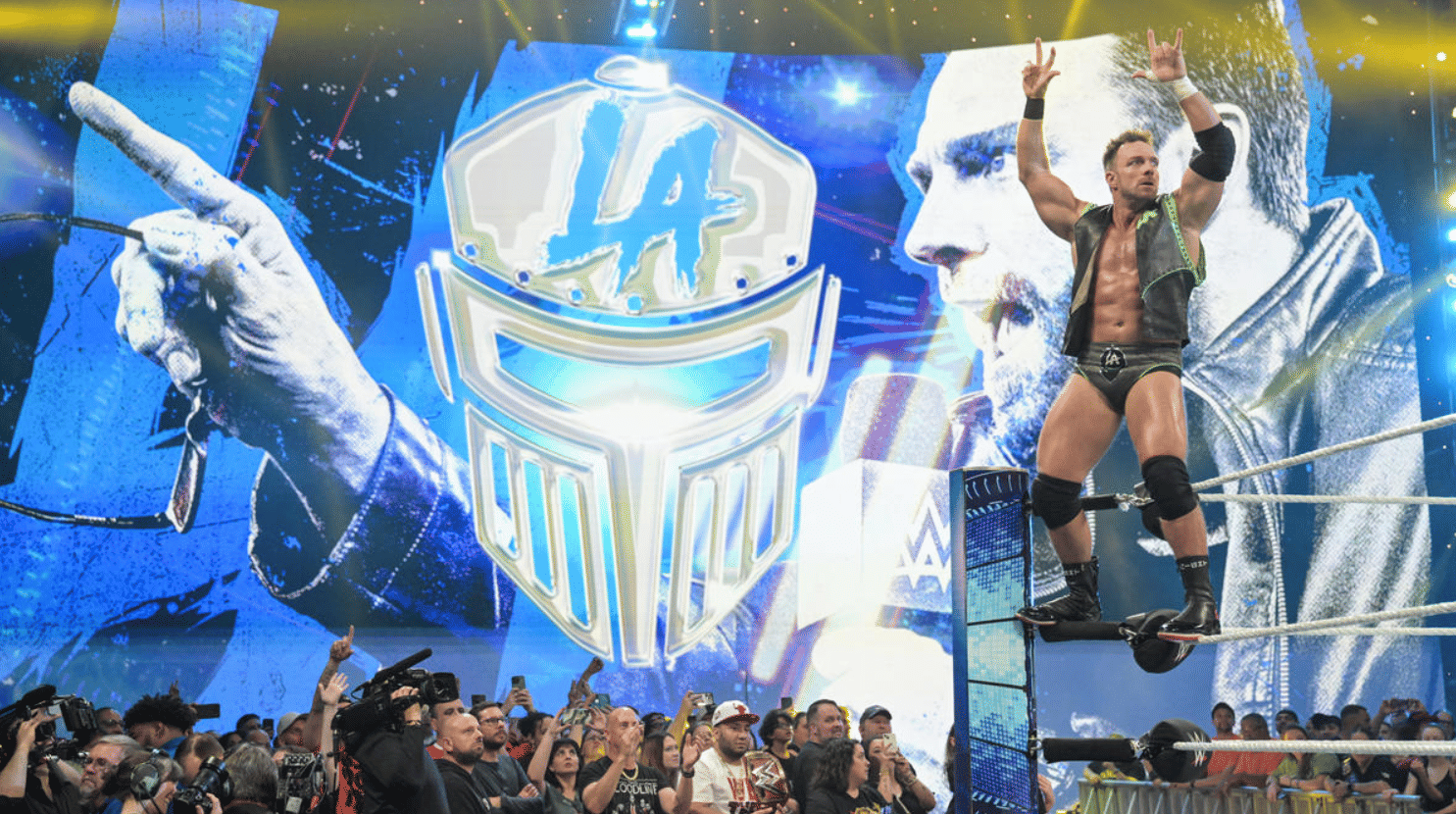 WWE के उभरते हुए सितारे LA Knight के कॉन्ट्रैक्ट को लेकर सामने आया अहम अपडेट, रिपोर्ट में हुआ बड़ा खुलासा