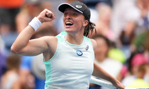 Iga Swiatek, Aryna Sabalenka and Maria Sakkari become only second trio to qualify for three consecutive seasons of WTA Finals