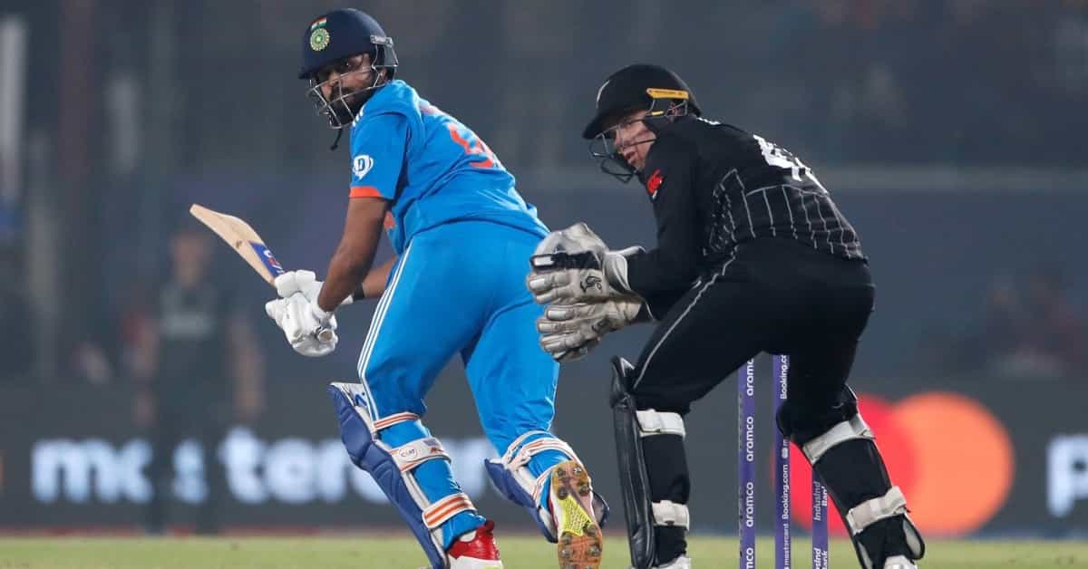 Sunil Gavaskar, Sanjay Bangar slam Shreyas Iyer for throwing away wicket against NZ in ICC Cricket World Cup 2023