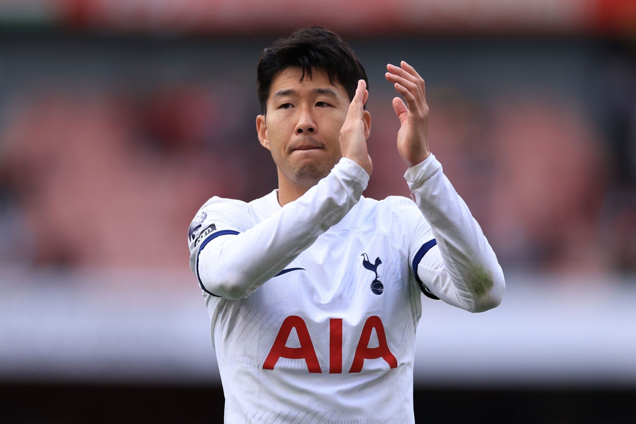 2023-12-world-football-ange-postecoglou-provides-update-son-heung-mins-injury