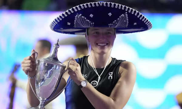 Iga Swiatek crowned Player of the Year at WTA Awards 2023