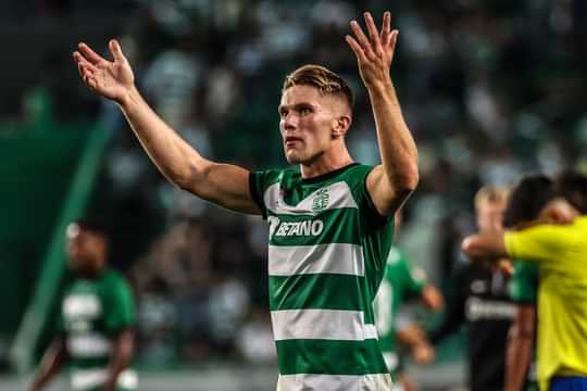 Arsenal & Chelsea battle for £85m rated forward Viktor Gyokeres