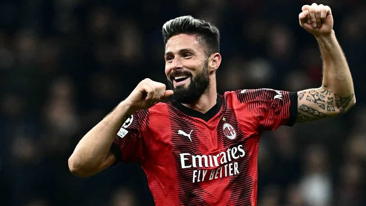 Olivier Giroud continues incredible streak of scoring 10+ goals in every season he has played in