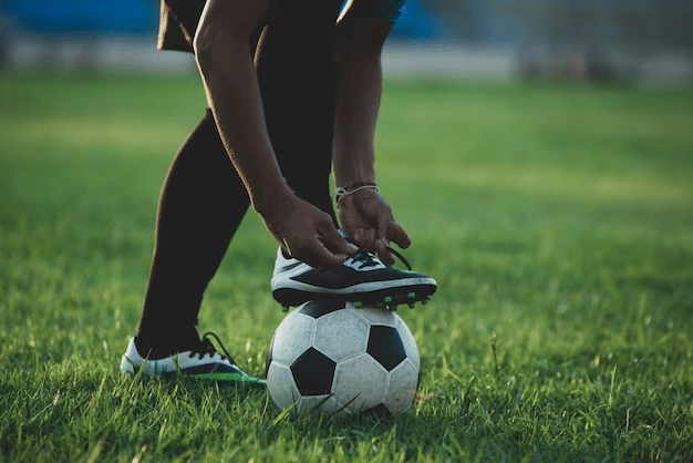 Football And Healthy Lifestyle: The Path To Active Lifestyles Through Play
