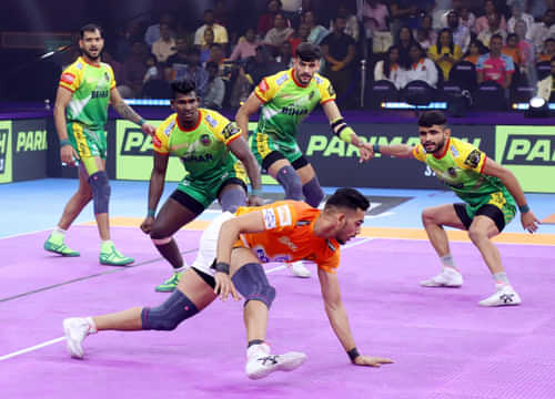 PKL 10 Semifinal 1 Highlights: Puneri Paltan vs Patna Pirates Match Highlights, Report