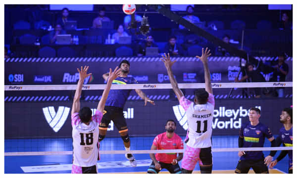 Prime Volleyball League 2024: Mumbai Meteors stage dramatic comeback to defeat Bengaluru Torpedoes