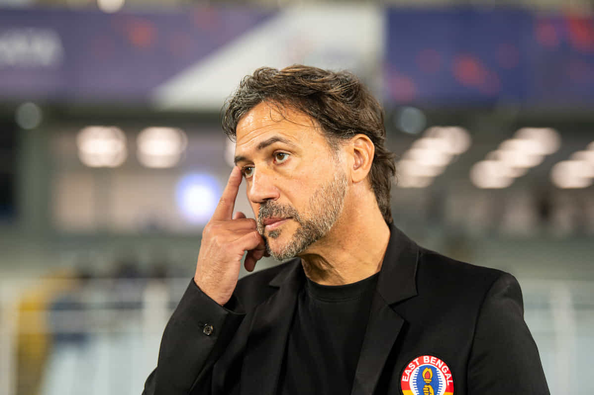 I was only giving my opinion on refereeing, clarifies East Bengal boss Carles Cuadrat in official statement