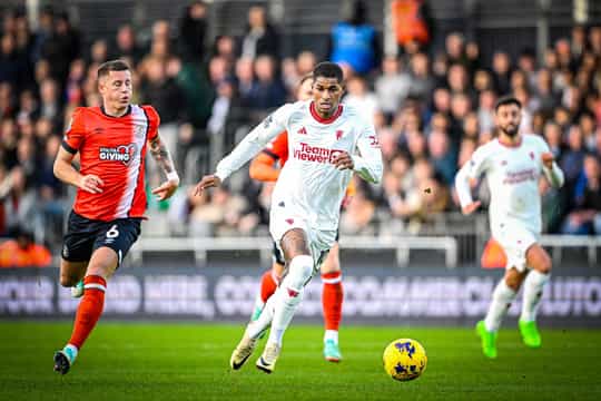 Marcus Rashford is 'not playing football well, & doesn’t look happy,' says Gary Neville
