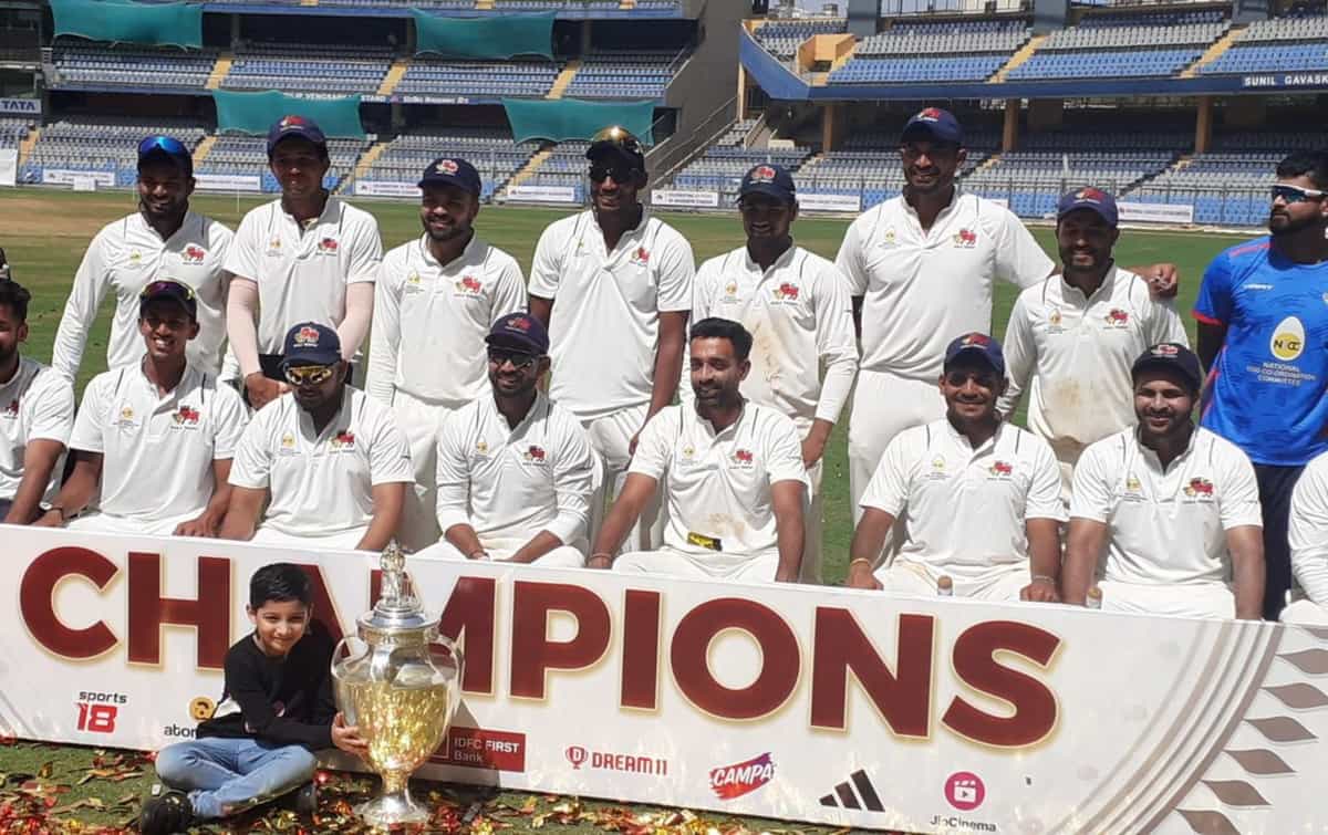 How much Mumbai cricket team got awarded after winning Ranji Trophy 2023-24 ?