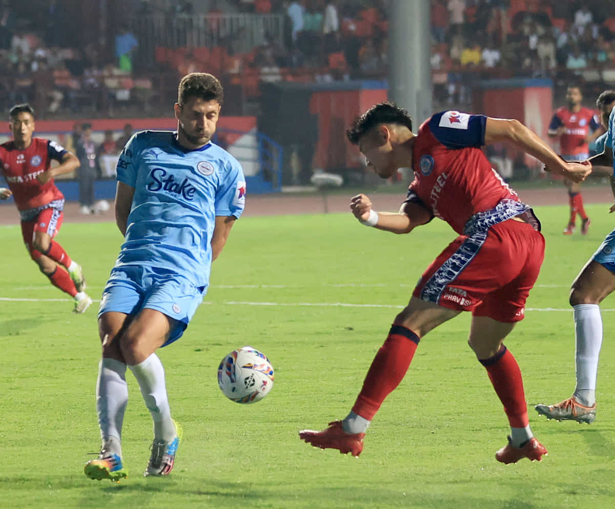 ISL 2023-24: Controversy takes limelight, as Mumbai City share spoils with Jamshedpur