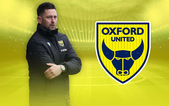 How is Des Buckingham doing at Oxford United?