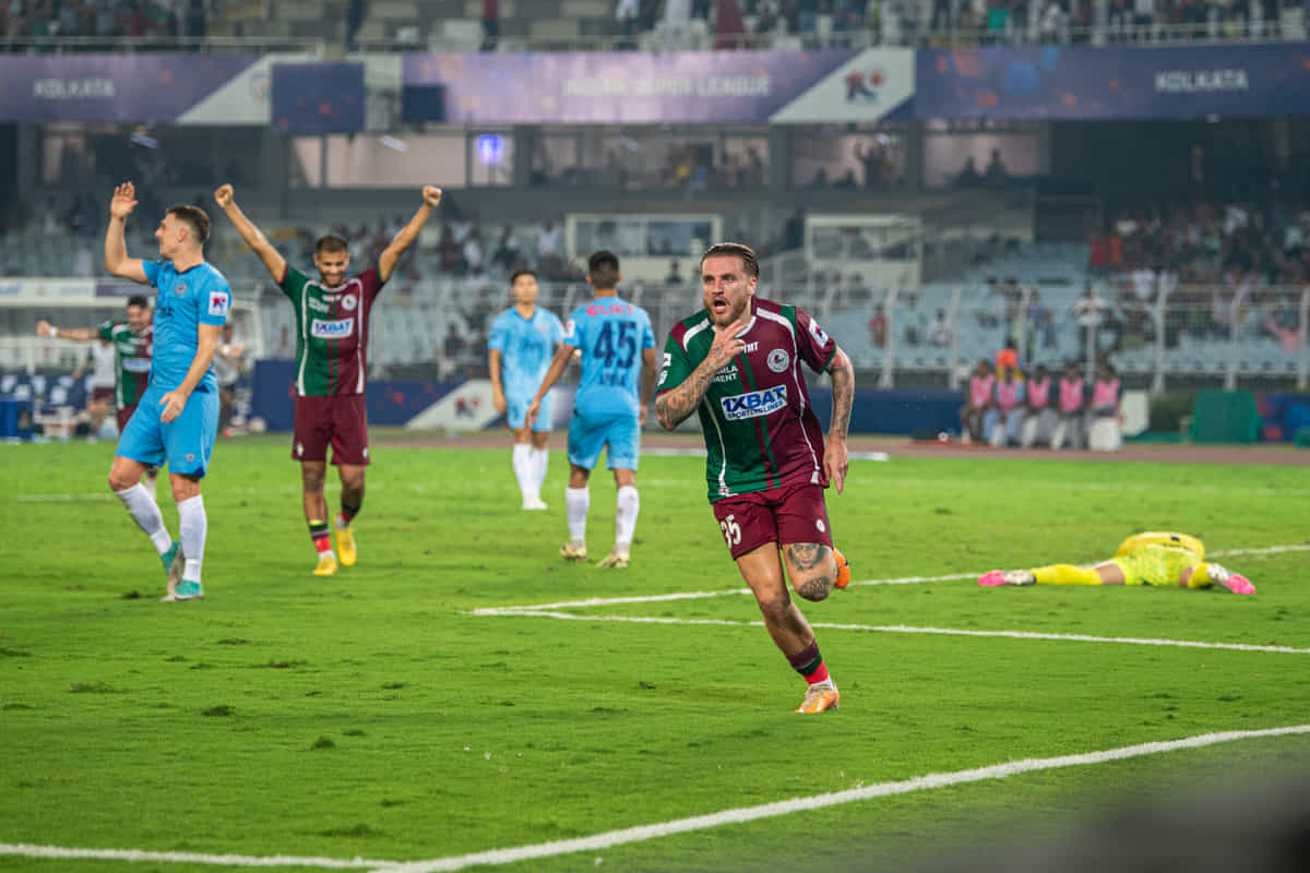Salt Lake erupts as Mohun Bagan lift their maiden ISL Shield