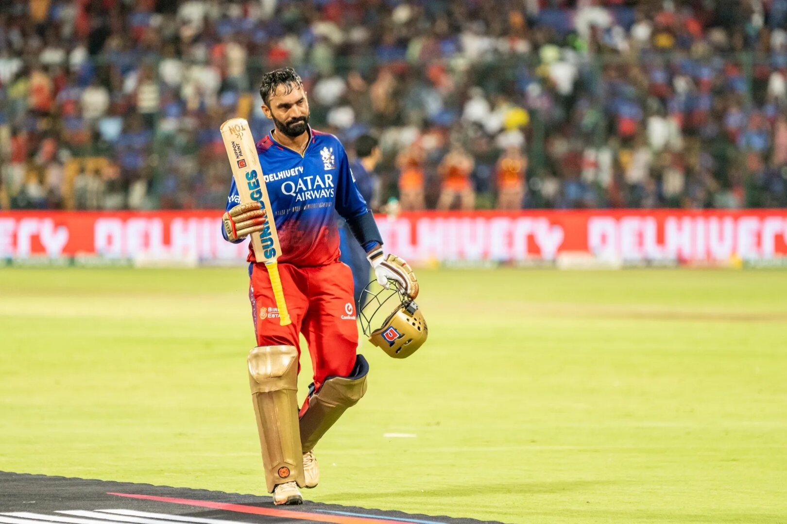 Dinesh Karthik becomes third cricketer to play 250 matches in the IPL