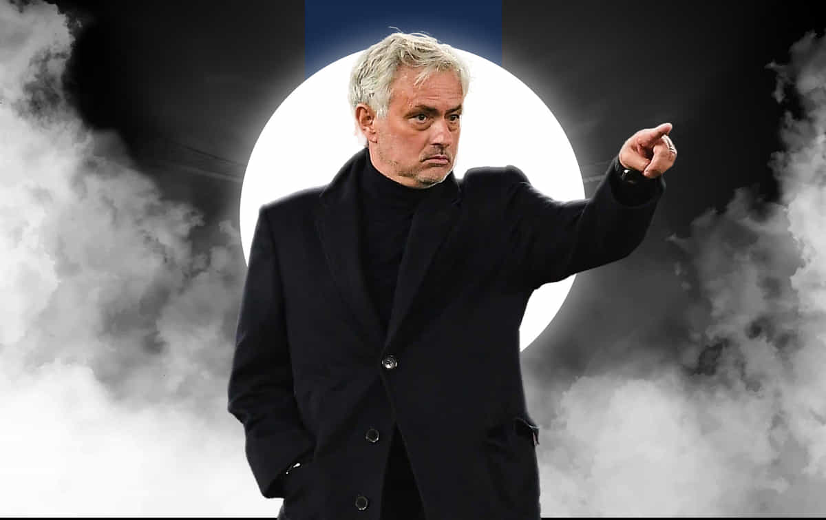 Jose Mourinho names his top three footballers of all time; Cristiano Ronaldo excluded